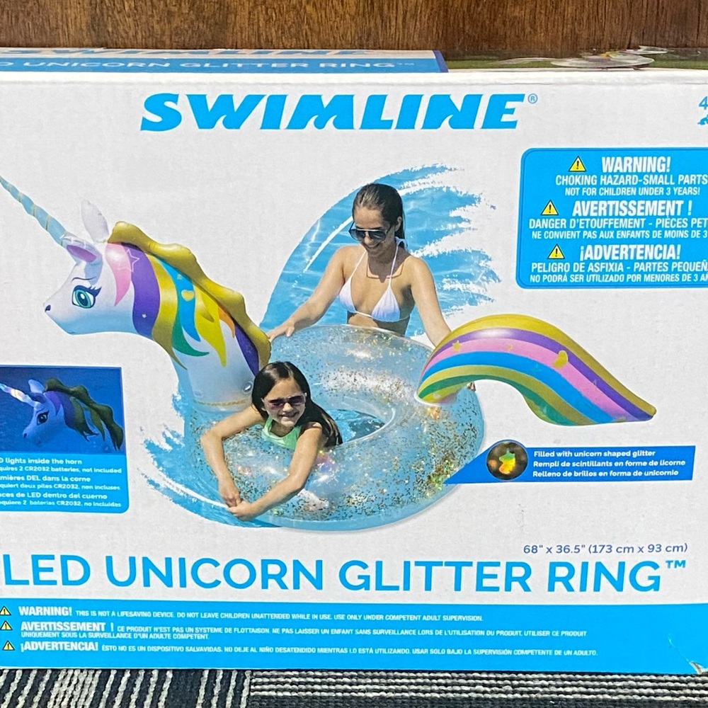 Swimline Inflatable Unicorn Glitter Ring